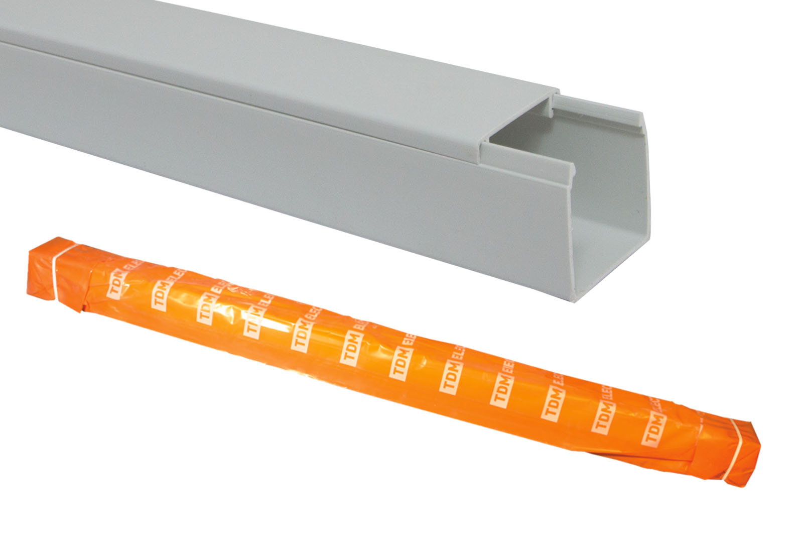 Кабель-канал 40х40 белый TDM (30 м) SQ0402-0010