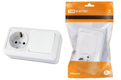 "Блок комбинированный выкл. 1-кл. 10А + розетка 2П+З 16А 250В БКВР IP20 белый ""Ладога"" TDM" SQ1801-0101
