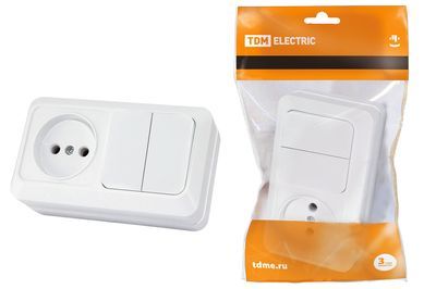 "Блок комбинированный выкл. 2-кл. 10А + розетка 2П 10А 250В БКВР IP20 белый ""Ладога"" TDM" SQ1801-0106