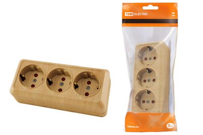 "Розетка 3-х местная горизонтальная 2П+3 открытой установки IP20 16A с з/ш сосна ""Ладога"" TDM" SQ1801-0427