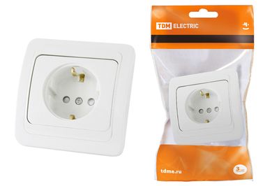 "Розетка 2П+З 16А  c защитными шторками белая ""Валдай"" TDM" SQ1804-0024