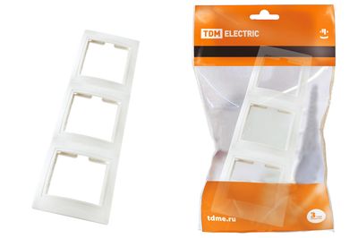 "Рамка 3-х постовая вертикальная белая ""Таймыр"" TDM" SQ1814-0027