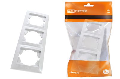 "Рамка 3-х постовая горизонтальная белая ""Лама"" TDM" SQ1815-0031